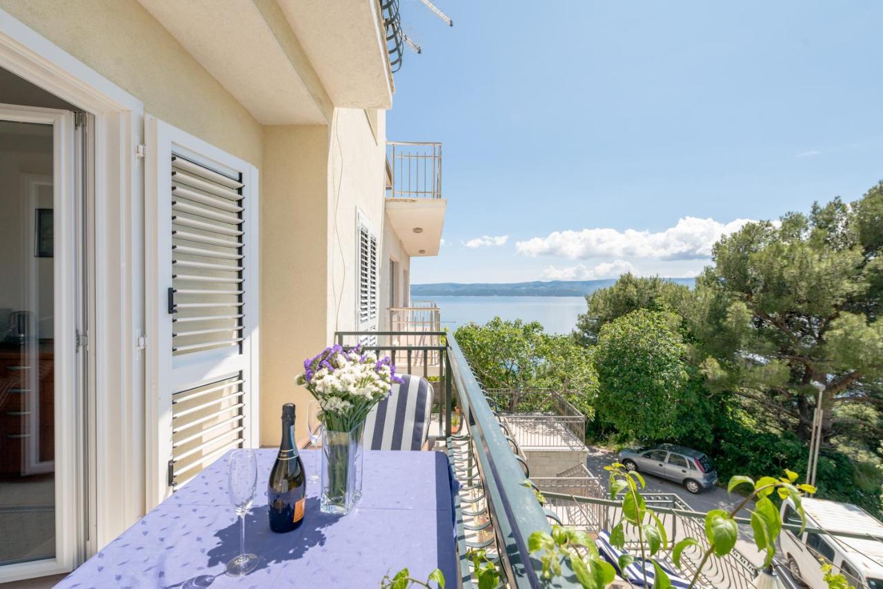 Apartmani Mirta Omis A Zewnętrze zdjęcie