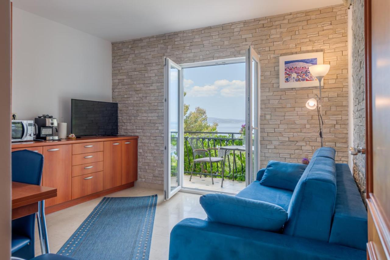 Apartmani Mirta Omis A Zewnętrze zdjęcie